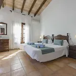 Hidden Retreat / Denga