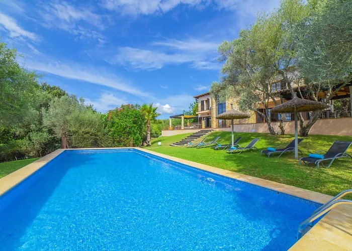 Hidden Retreat / Denga Польенса