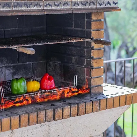 Hidden Retreat / Denga Вілла Польєнса