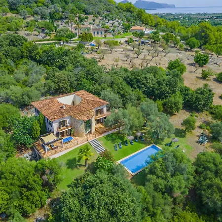 Вілла Hidden Retreat / Denga