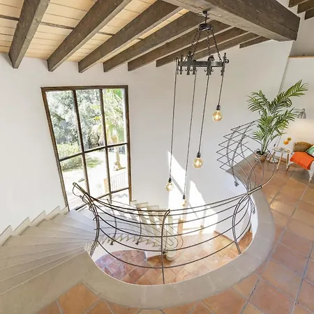 Вілла Hidden Retreat / Denga